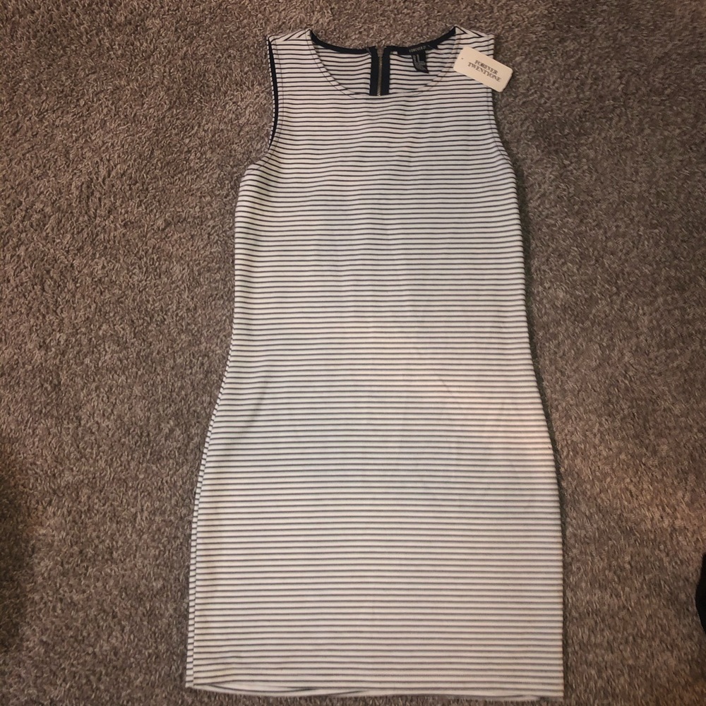 Forever 21 black/white striped sleeveless dress